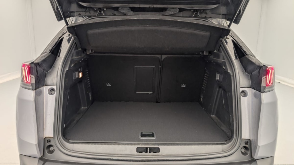 PEUGEOT 3008 Hybrid 225 e-EAT8 GT - ref: 1-347034 - Photo 11