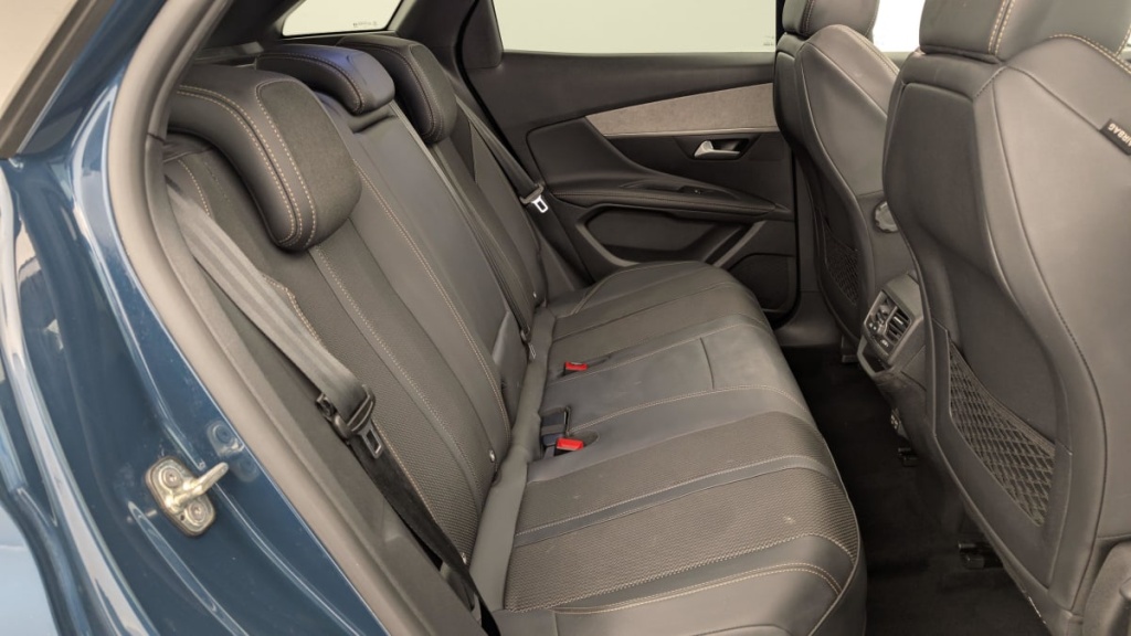 PEUGEOT 3008 Hybrid 225 e-EAT8 GT - ref: 1-347035 - Photo 10
