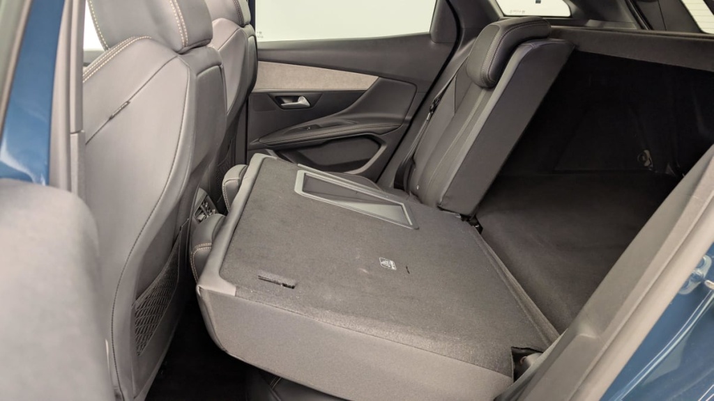 PEUGEOT 3008 Hybrid 225 e-EAT8 GT - ref: 1-347035 - Photo 12
