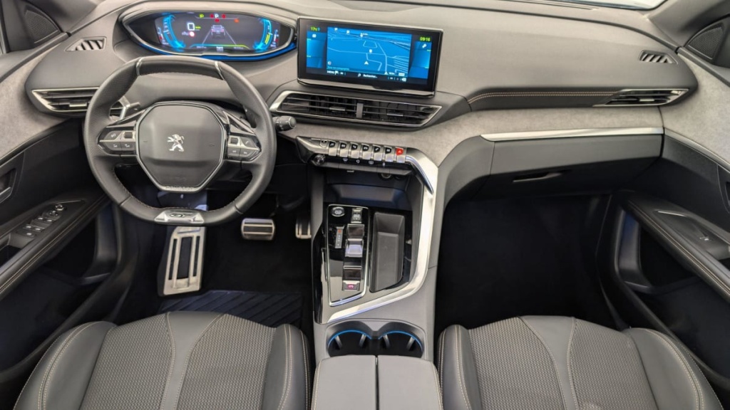 PEUGEOT 3008 Hybrid 225 e-EAT8 GT - ref: 1-347035 - Photo 13