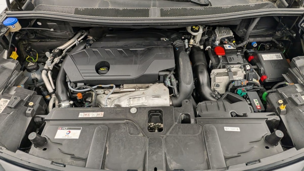PEUGEOT 3008 Hybrid 225 e-EAT8 Allure Pack - ref: 1-347038 - Photo 15