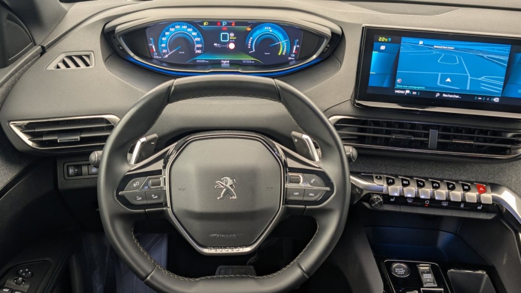 PEUGEOT 3008 Hybrid 225 e-EAT8 Allure Pack - ref: 1-347039 - Photo 14