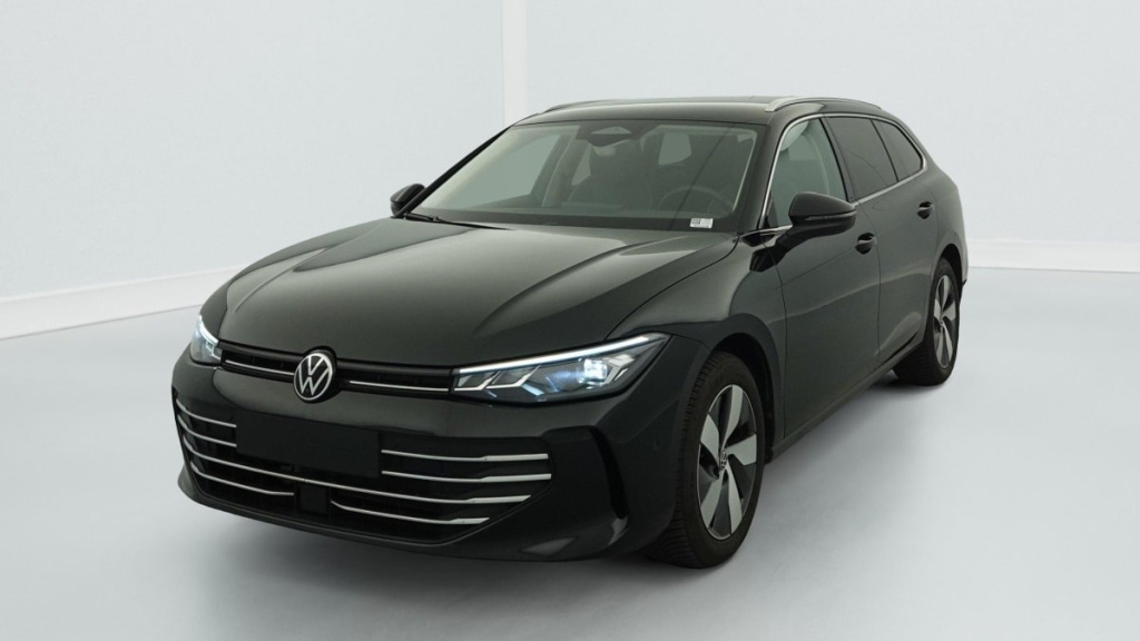 VOLKSWAGEN Passat SW Nouvelle 1.5 ETSI OPF 150 DSG7 LIFE PLUS - ref: 1-347264 - Photo 3