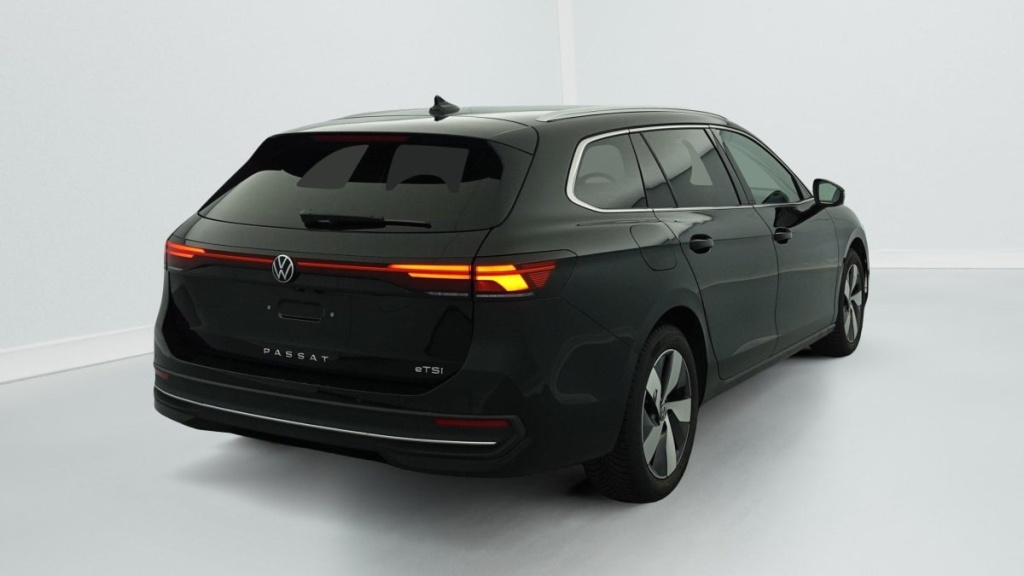 VOLKSWAGEN Passat SW Nouvelle 1.5 ETSI OPF 150 DSG7 LIFE PLUS - ref: 1-347264 - Photo 7