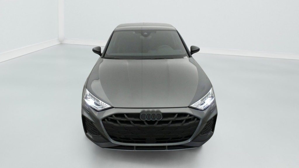 AUDI A3 Sportback 45 TFSI E HYBRIDE RECHARGEABLE 272 S TRONIC 6 S LINE - ref: 1-347332 - Photo 2