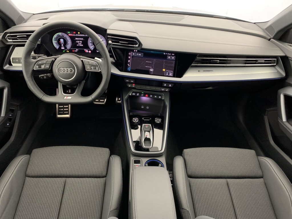 AUDI A3 Sportback 45 TFSI E HYBRIDE RECHARGEABLE 272 S TRONIC 6 S LINE - ref: 1-347340 - Photo 12