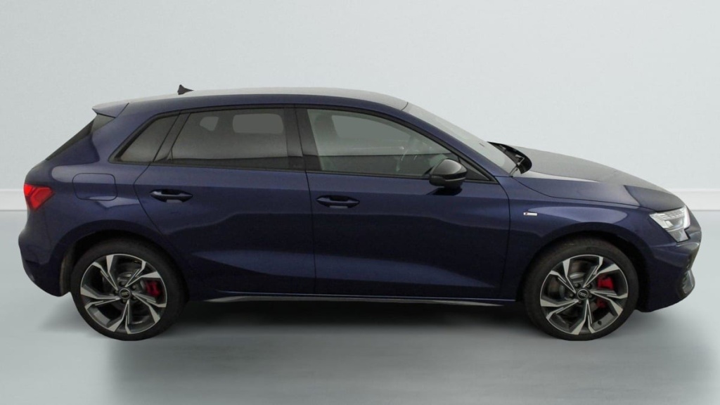 AUDI A3 Sportback 45 TFSI E HYBRIDE RECHARGEABLE 272 S TRONIC 6 S LINE - ref: 1-347340 - Photo 8