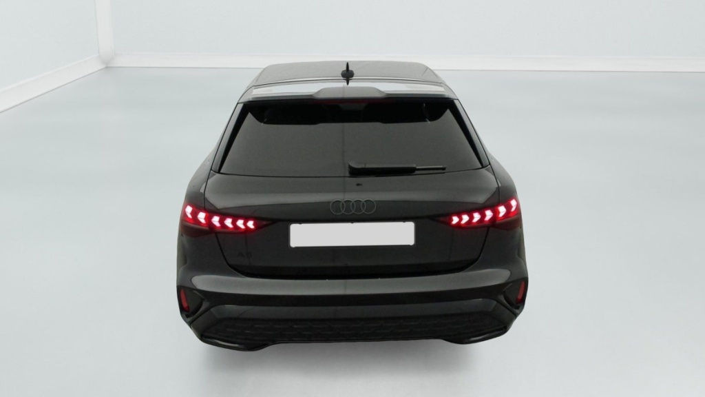 AUDI A3 Sportback 45 TFSI E HYBRIDE RECHARGEABLE 272 S TRONIC 6 S LINE - ref: 1-347344 - Photo 8