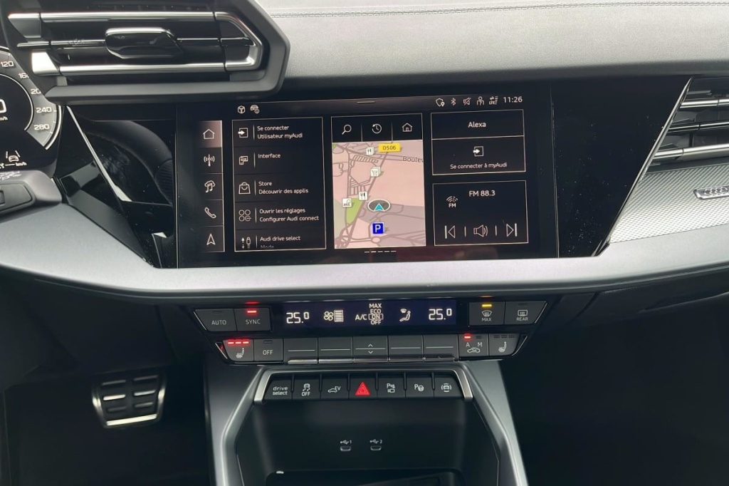 AUDI A3 Sportback 45 TFSI E HYBRIDE RECHARGEABLE 272 S TRONIC 6 S LINE - ref: 1-347383 - Photo 17