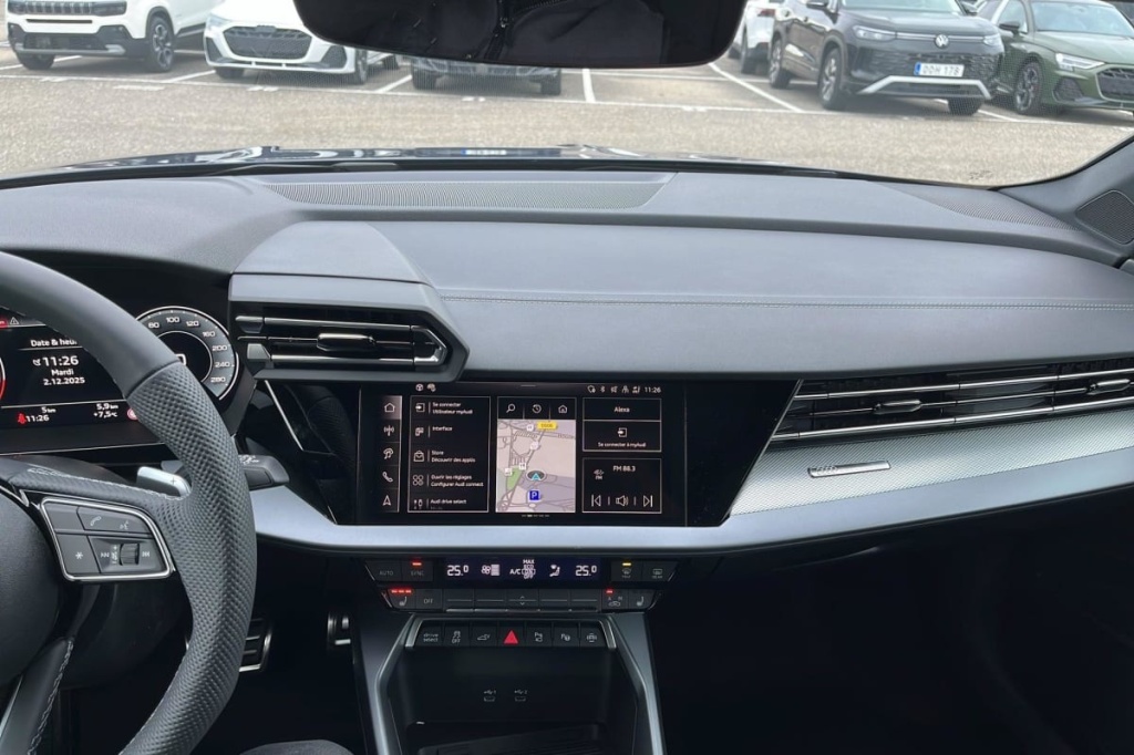 AUDI A3 Sportback 45 TFSI E HYBRIDE RECHARGEABLE 272 S TRONIC 6 S LINE - ref: 1-347383 - Photo 18