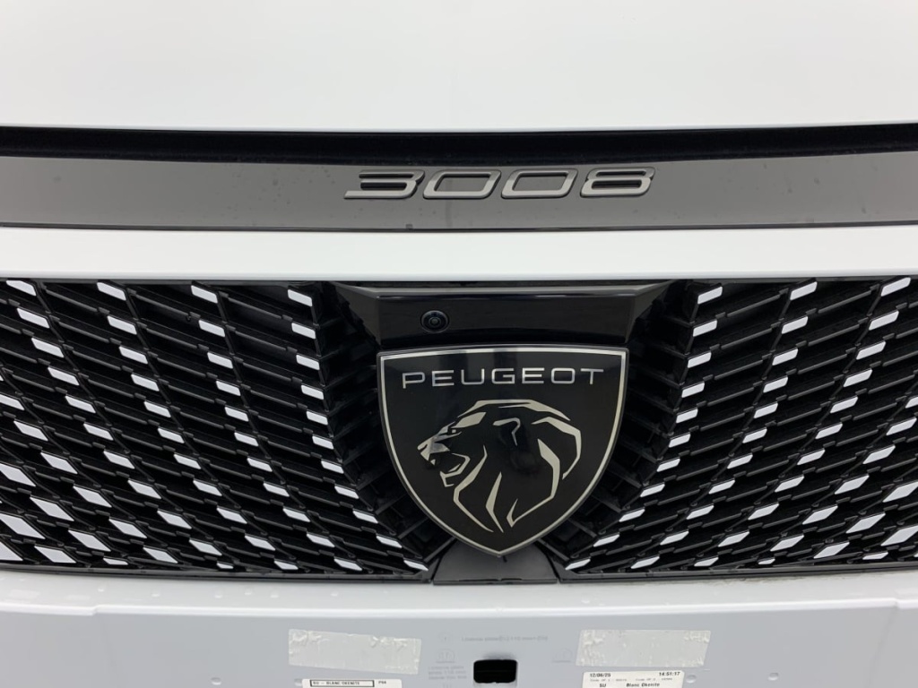 PEUGEOT 3008 Hybrid 145 e-DCS6 GT - ref: 1-347417 - Photo 19