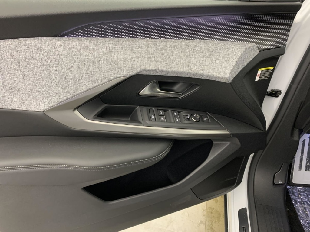 PEUGEOT 3008 Hybrid 145 e-DCS6 GT - ref: 1-347417 - Photo 20