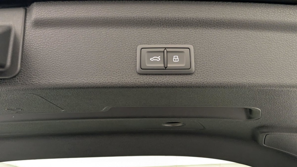 AUDI Q3 SPORTBACK 35 TDI 150 ch S tronic 7 S line plus - ref: 1-348310 - Photo 18