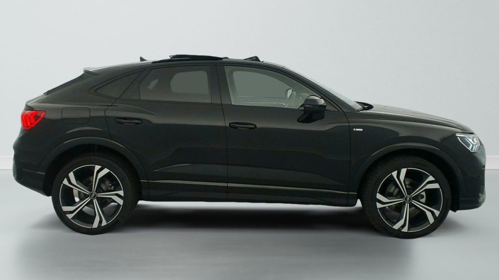 AUDI Q3 SPORTBACK 35 TDI 150 ch S tronic 7 S line plus - ref: 1-348310 - Photo 8