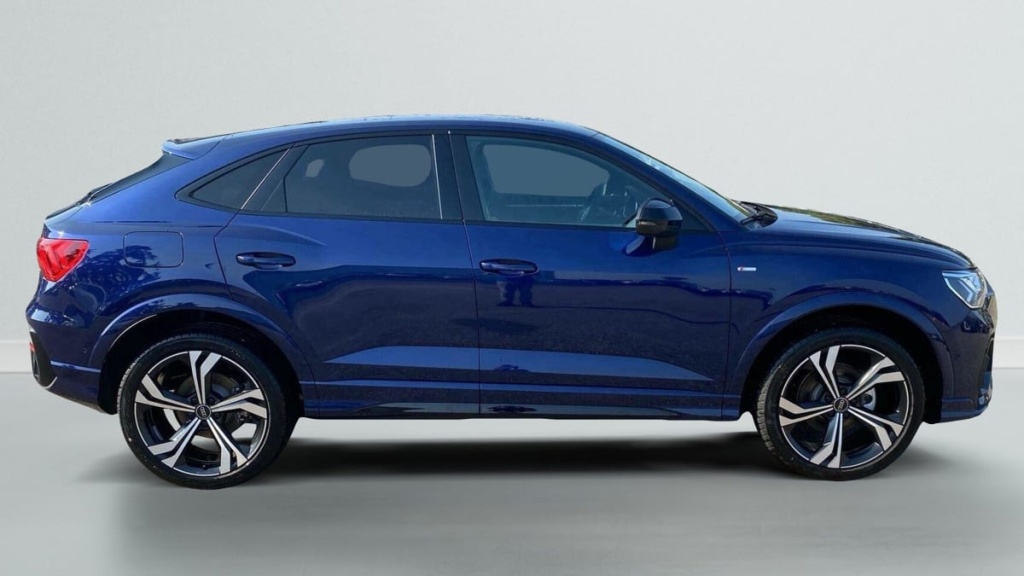 AUDI Q3 SPORTBACK 35 TDI 150 ch S tronic 7 S line plus - ref: 1-348316 - Photo 8