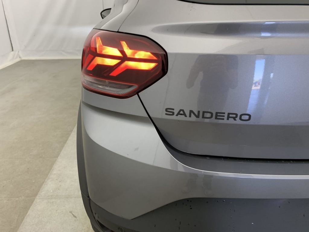 DACIA SANDERO TCe 110 GSR2 Stepway Extreme - ref: 1-348436 - Photo 17