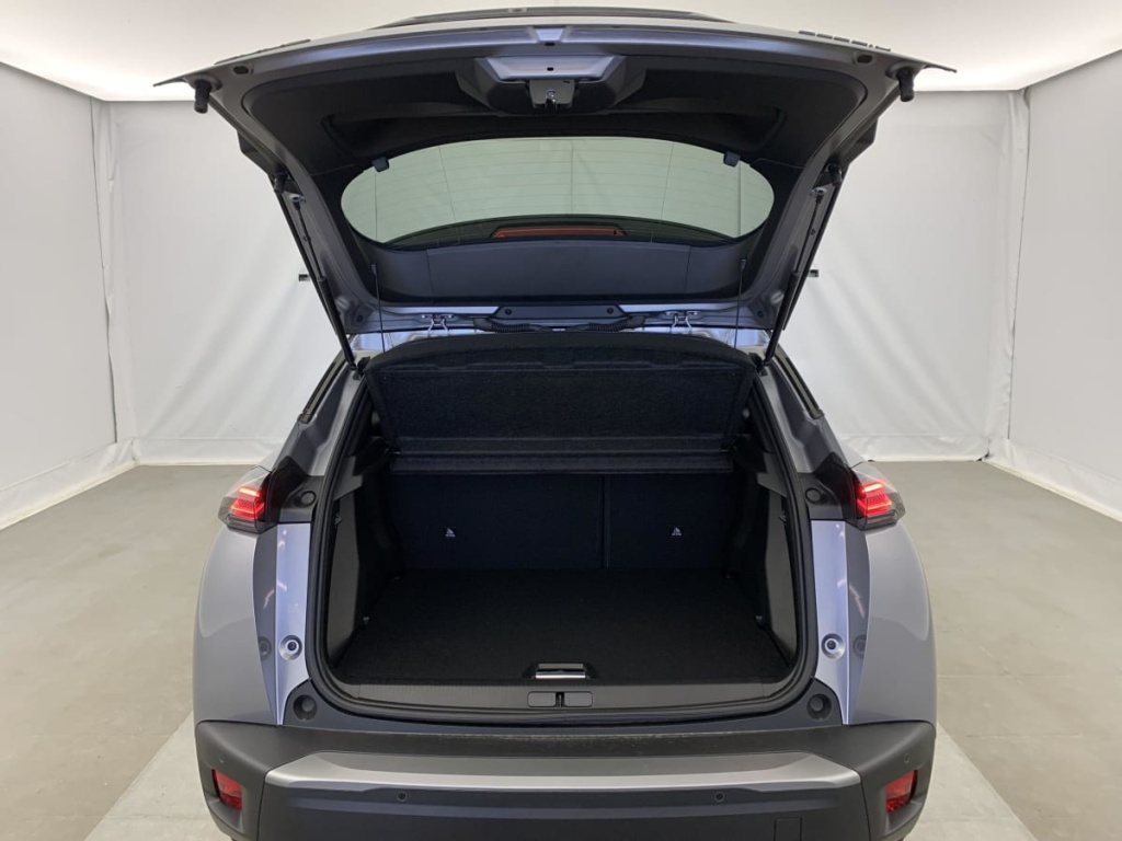 PEUGEOT 2008 Hybrid 145 e-DCS6 GT - ref: 1-348760 - Photo 11