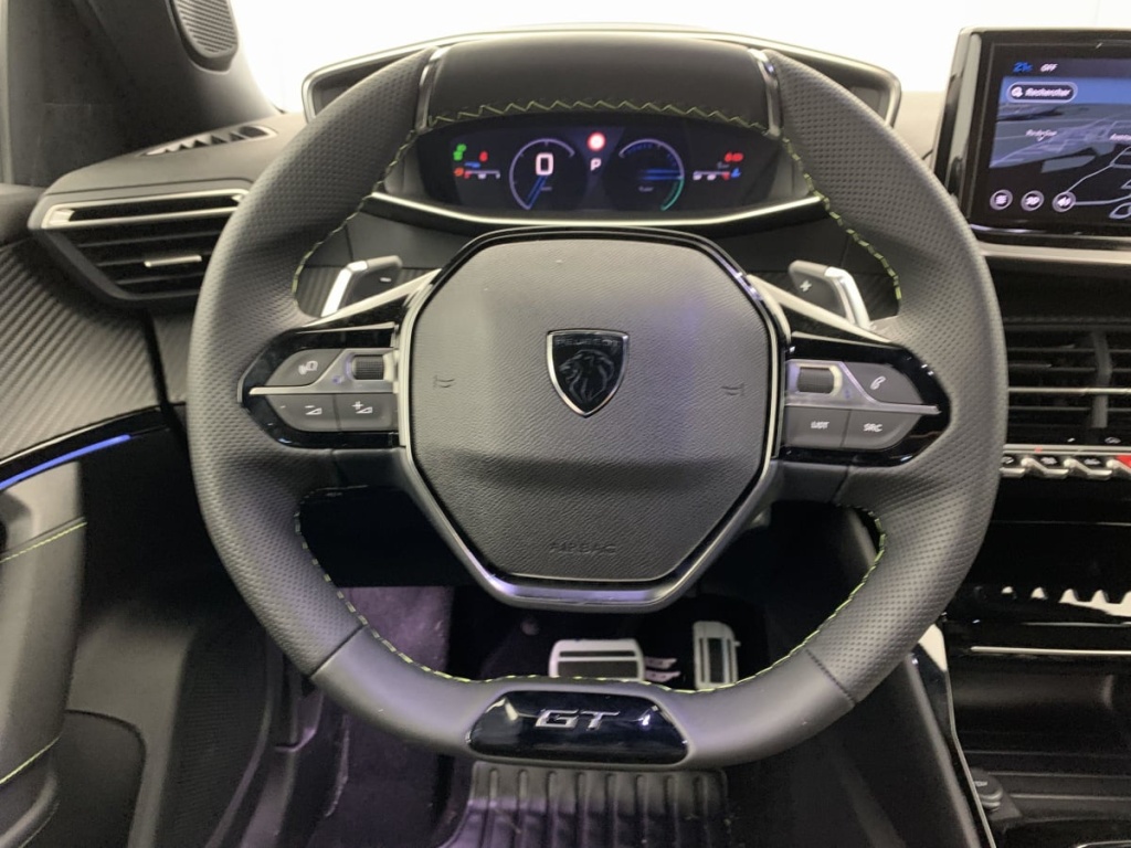 PEUGEOT 2008 Hybrid 145 e-DCS6 GT - ref: 1-348760 - Photo 14