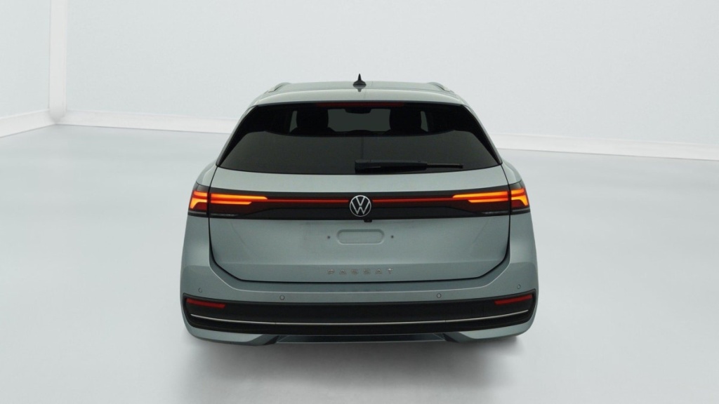 VOLKSWAGEN Passat SW 2.0 TDI EVO SCR 150 DSG7 LIFE PLUS - ref: 1-348961 - Photo 6