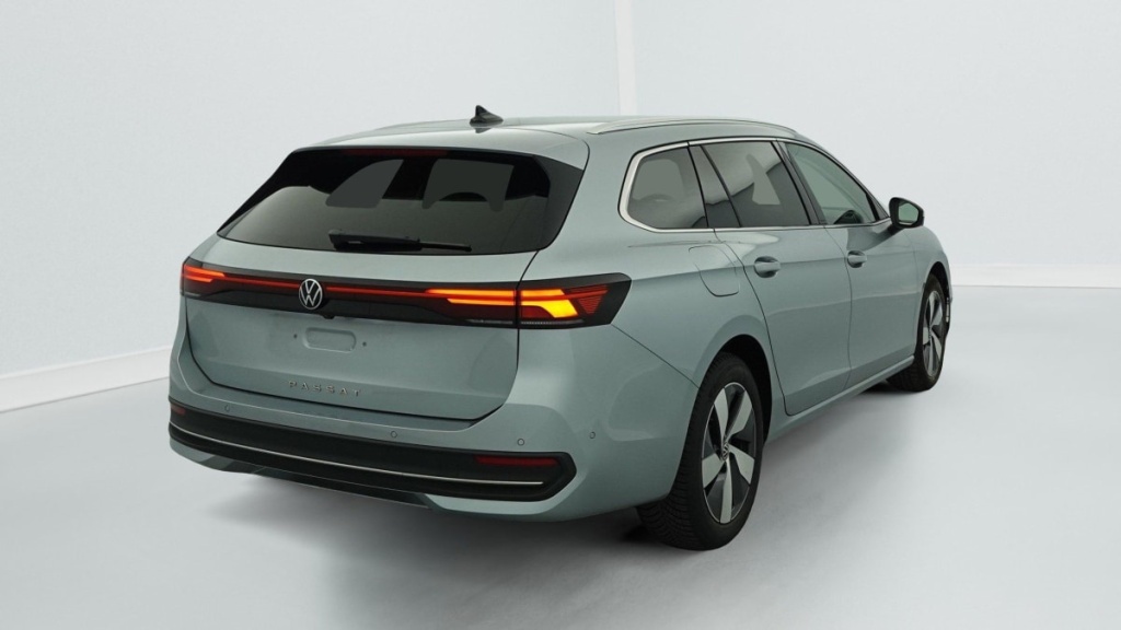 VOLKSWAGEN Passat SW 2.0 TDI EVO SCR 150 DSG7 LIFE PLUS - ref: 1-348961 - Photo 7