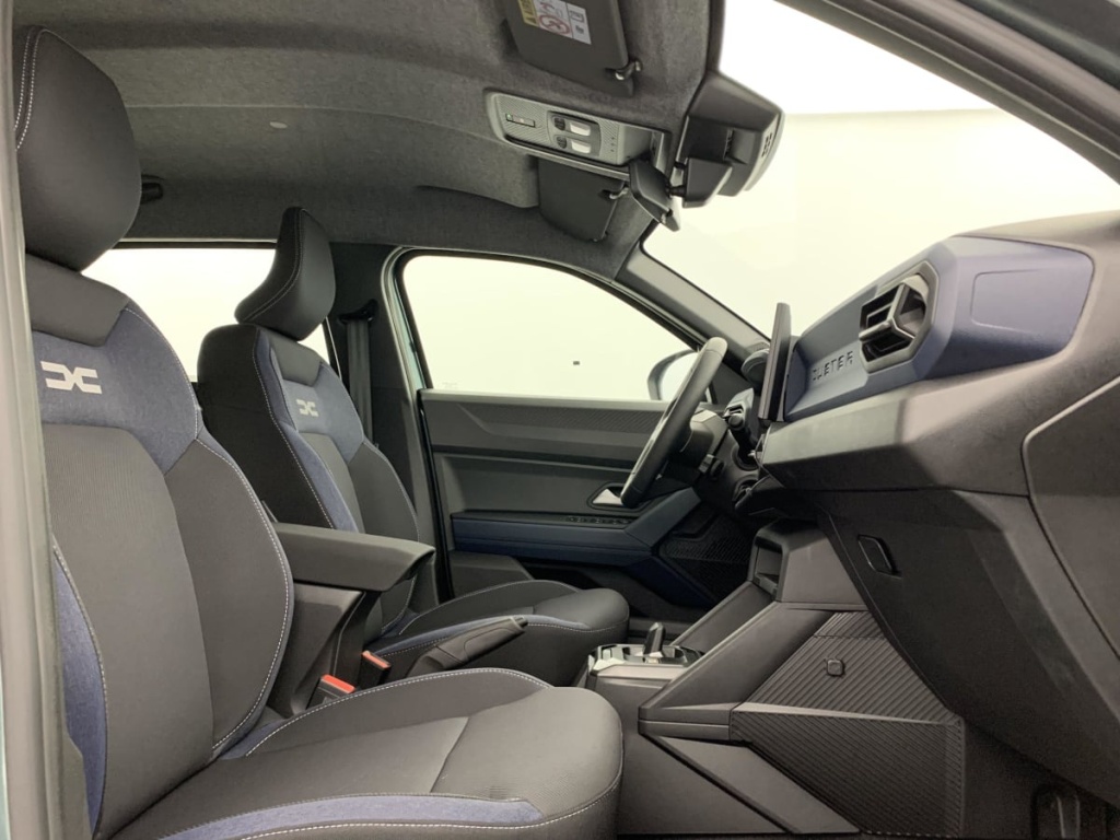 DACIA DUSTER Hybrid 140 Expression - ref: 1-348970 - Photo 9