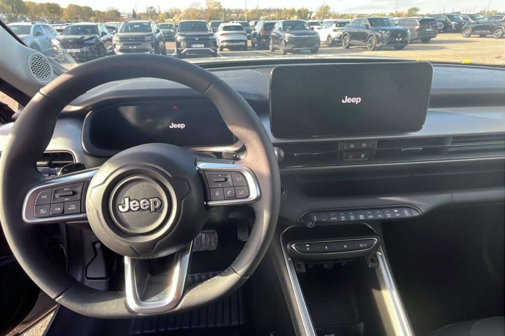 JEEP Avenger 1.2 Turbo T3 110 ch e-Hybrid BVR6 Summit - ref: 1-349160 - Photo 17