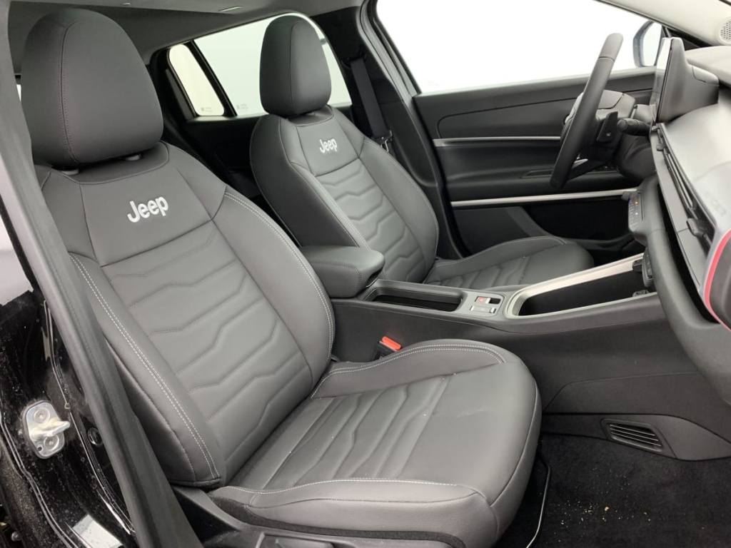 JEEP Avenger 1.2 Turbo T3 110 ch e-Hybrid BVR6 Summit - ref: 1-349162 - Photo 9