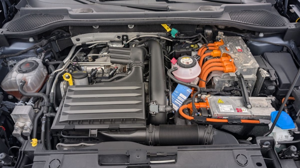 CUPRA FORMENTOR 1.4 e-HYBRID 204 ch DSG6 V - ref: 1-349345 - Photo 15