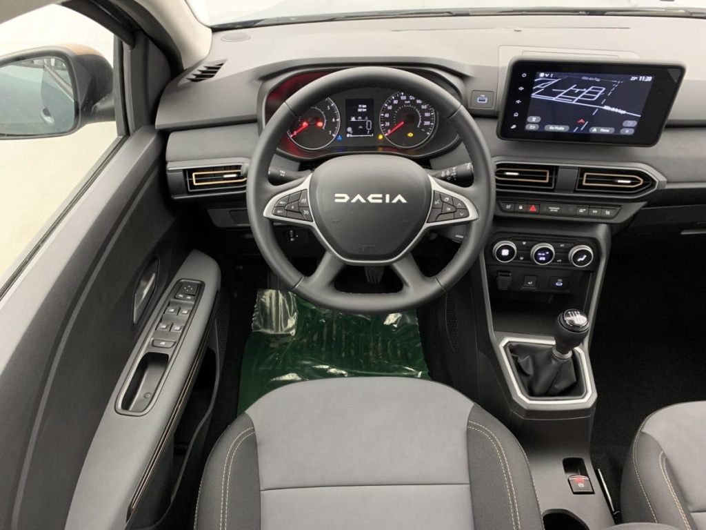 DACIA SANDERO TCe 110 GSR2 Stepway Extreme - ref: 1-349385 - Photo 13