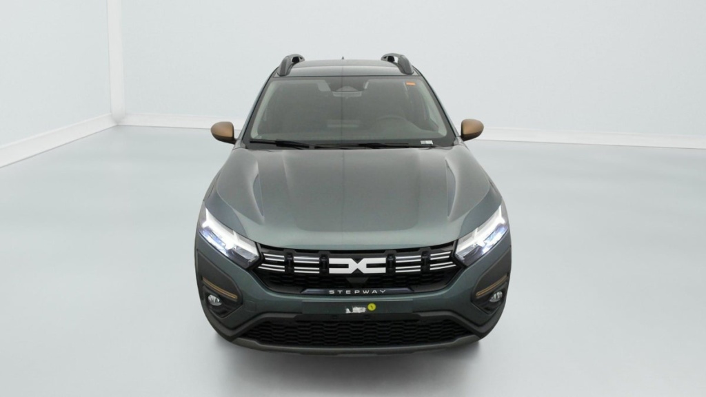 DACIA SANDERO TCe 110 GSR2 Stepway Extreme - ref: 1-349385 - Photo 2