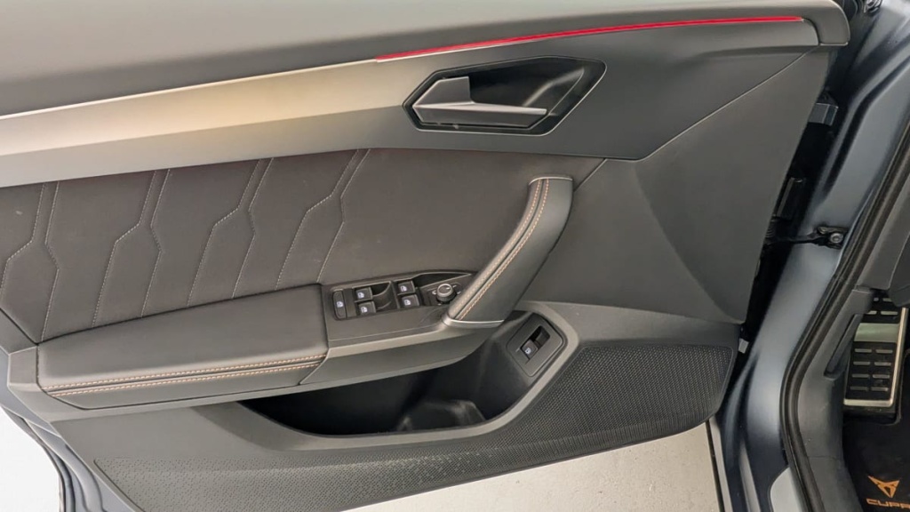 CUPRA FORMENTOR 1.4 E-HYBRID 245 CH DSG6 VZ - ref: 1-349732 - Photo 19