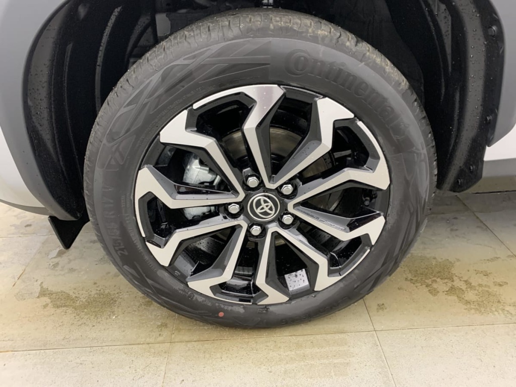 TOYOTA Yaris Cross Hybride 130h 2WD Design - ref: 1-349745 - Photo 11