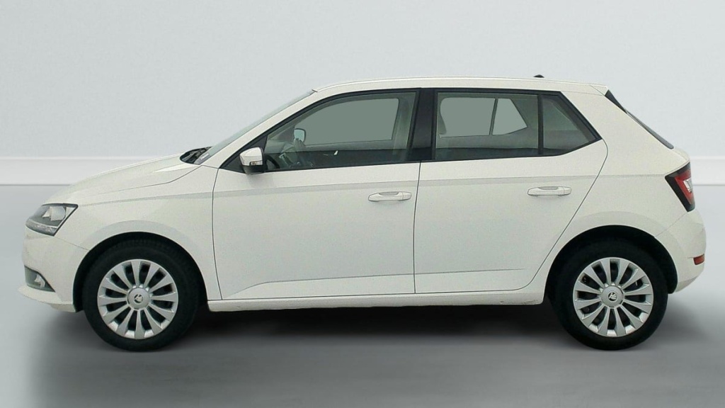 SKODA Fabia 1.0 MPI 60 CH BVM5 BUSINESS - ref: 1-350041 - Photo 4
