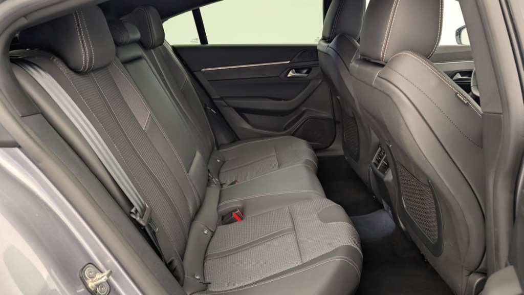 PEUGEOT 508 BlueHDi 130 ch S S EAT8 Allure - ref: 1-350400 - Photo 10