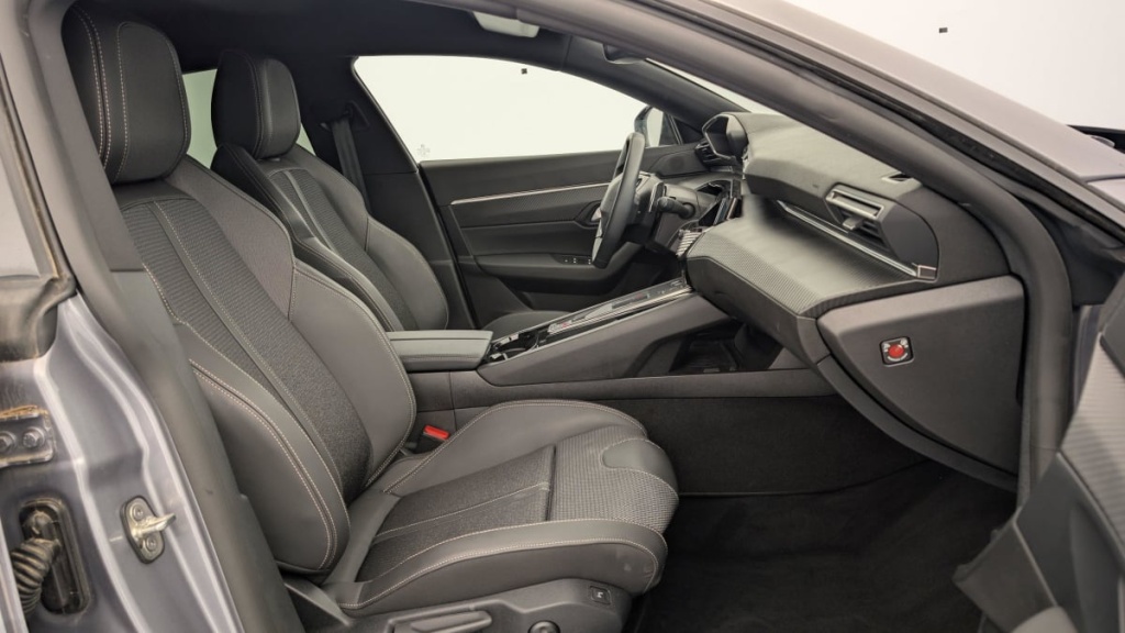 PEUGEOT 508 BlueHDi 130 ch S S EAT8 Allure - ref: 1-350403 - Photo 9