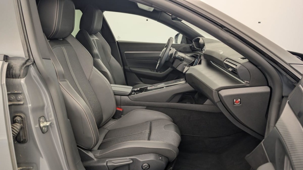 PEUGEOT 508 BlueHDi 130 ch S S EAT8 Allure - ref: 1-350407 - Photo 9