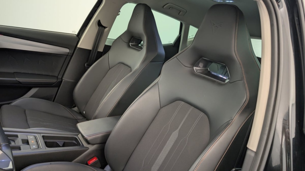 CUPRA Formentor 1.4 e-HYBRID 204 ch DSG6 V - ref: 1-350567 - Photo 15