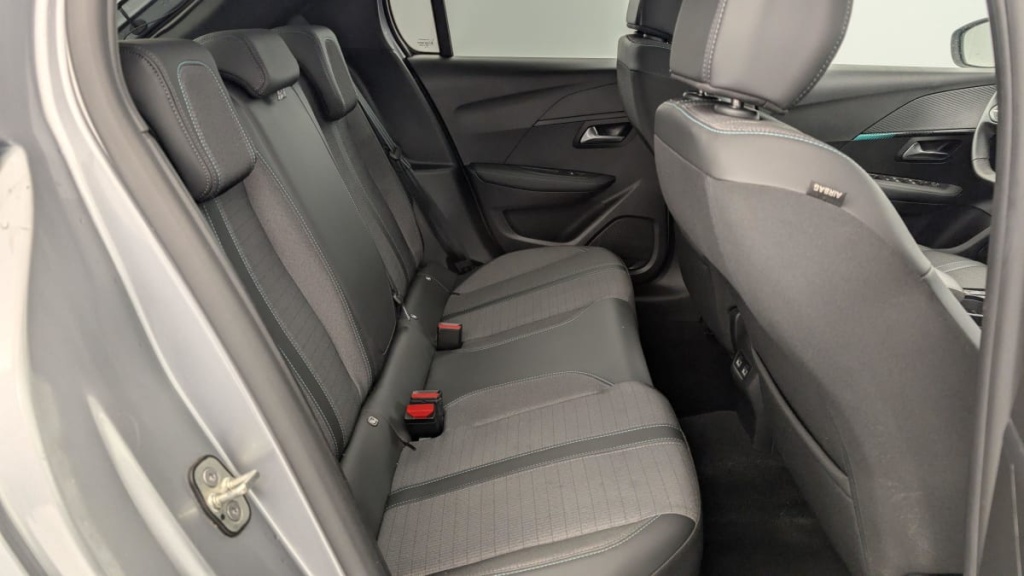 PEUGEOT 208 PureTech 100 S S BVM6 Allure - ref: 1-350816 - Photo 10