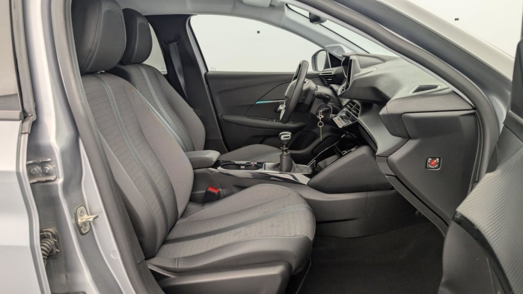 PEUGEOT 208 PureTech 100 S S BVM6 Allure - ref: 1-350816 - Photo 9