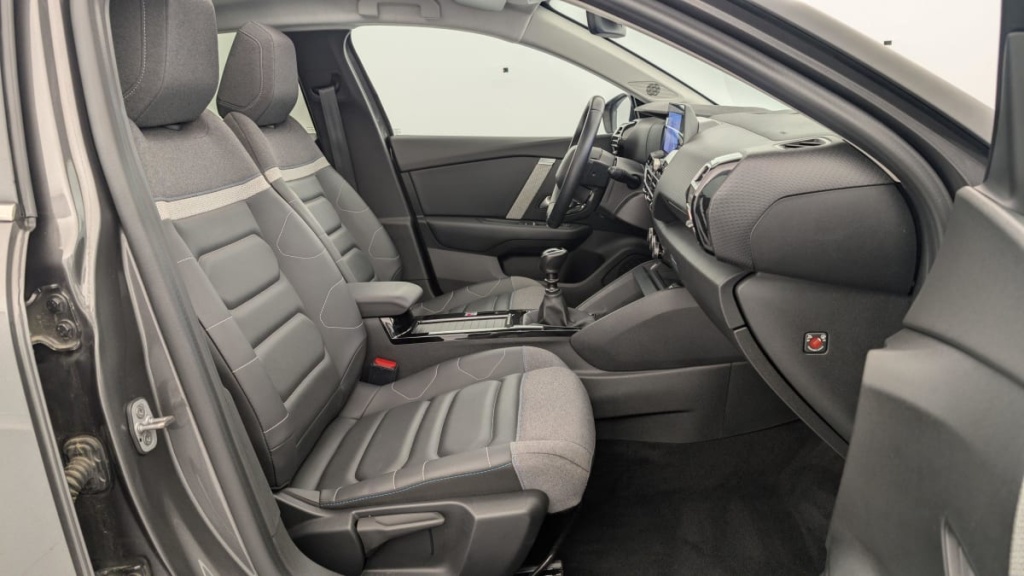 CITROEN C4 PureTech 130 S S BVM6 Shine - ref: 1-351276 - Photo 9