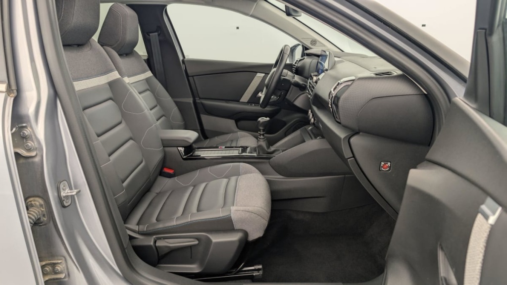 CITROEN C4 PureTech 130 S S BVM6 Shine - ref: 1-351277 - Photo 9