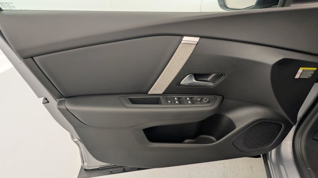 CITROEN C4 PureTech 130 S S BVM6 Shine - ref: 1-351282 - Photo 19