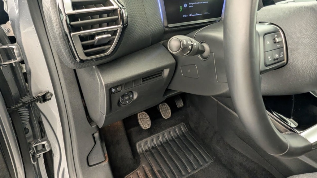 CITROEN C4 PureTech 130 S S BVM6 Shine - ref: 1-351287 - Photo 20
