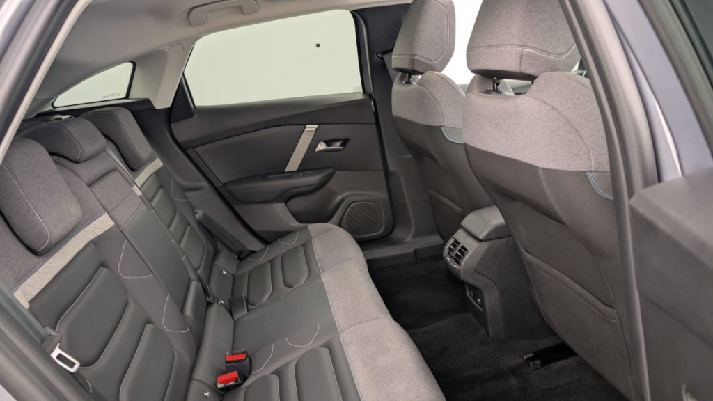 CITROEN C4 PureTech 130 S S BVM6 Shine - ref: 1-351288 - Photo 10