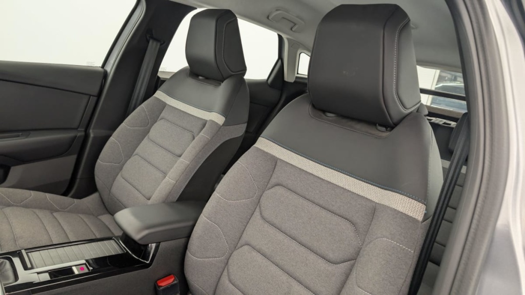 CITROEN C4 PureTech 130 S S BVM6 Feel Pack - ref: 1-351309 - Photo 16