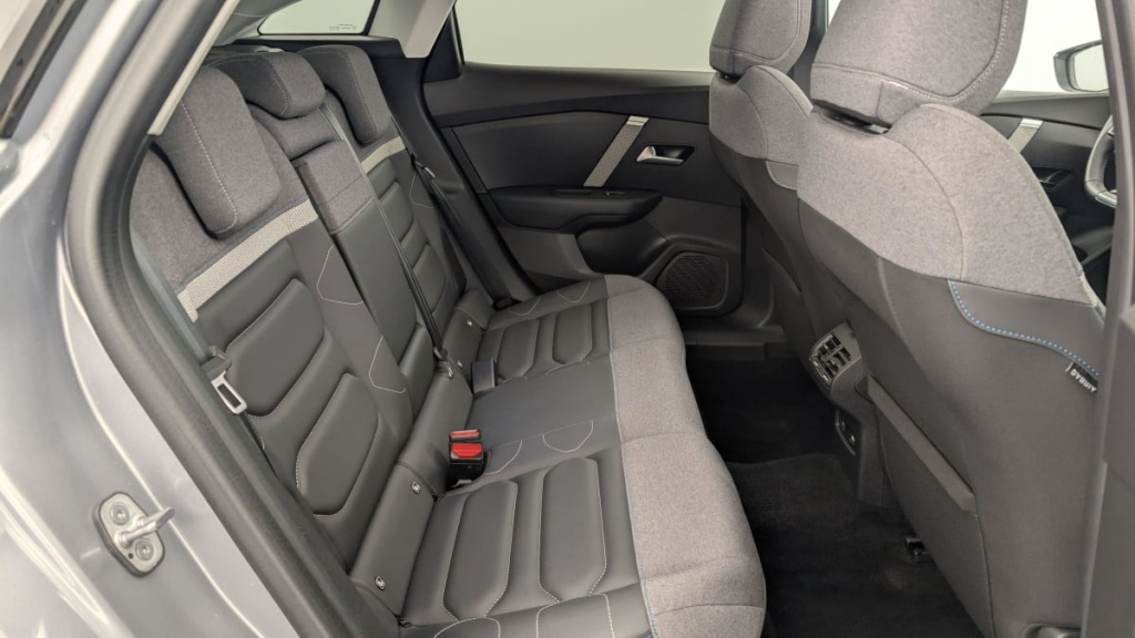 CITROEN C4 PureTech 130 S S BVM6 Shine - ref: 1-351406 - Photo 10