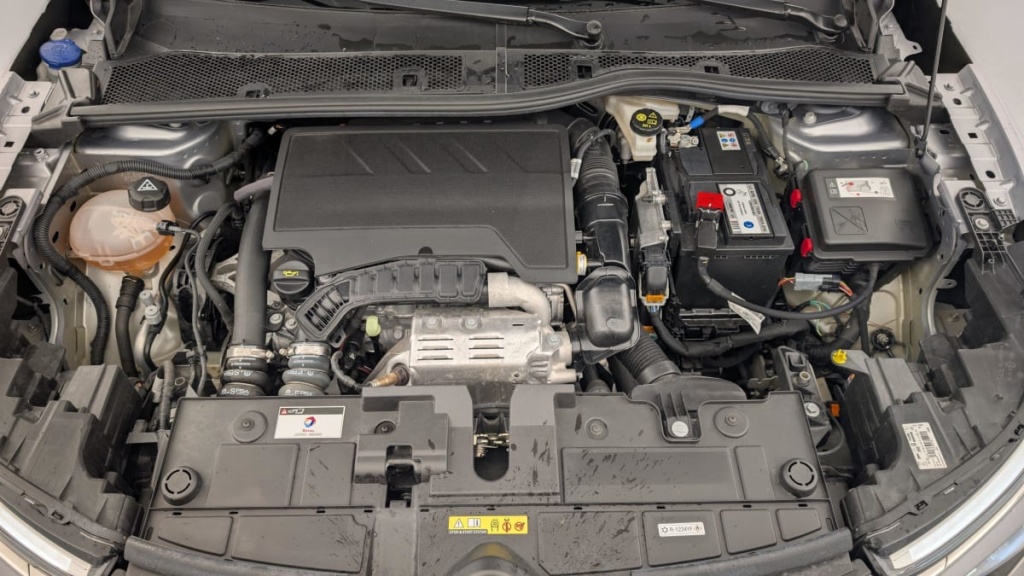 CITROEN C4 PureTech 130 S S BVM6 Shine - ref: 1-351406 - Photo 20