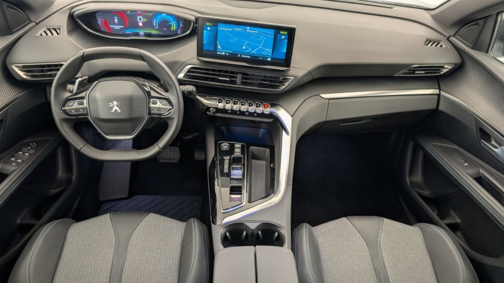 PEUGEOT 3008 Hybrid 180 e-EAT8 Allure Pack - ref: 1-351563 - Photo 13