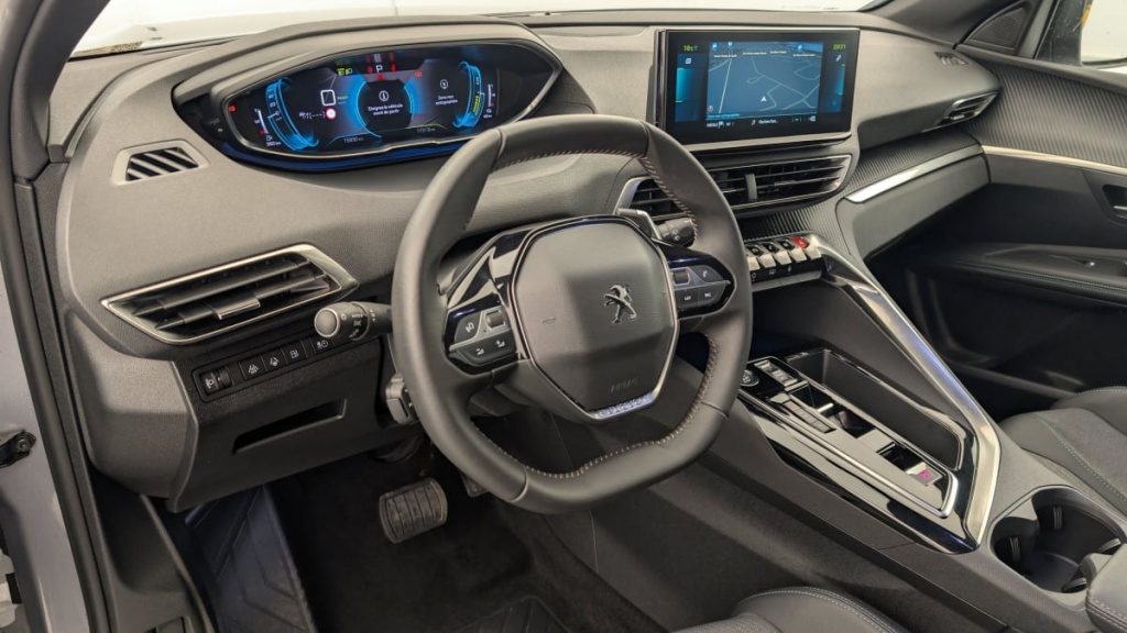 PEUGEOT 3008 Hybrid 180 e-EAT8 Allure Pack - ref: 1-351564 - Photo 15