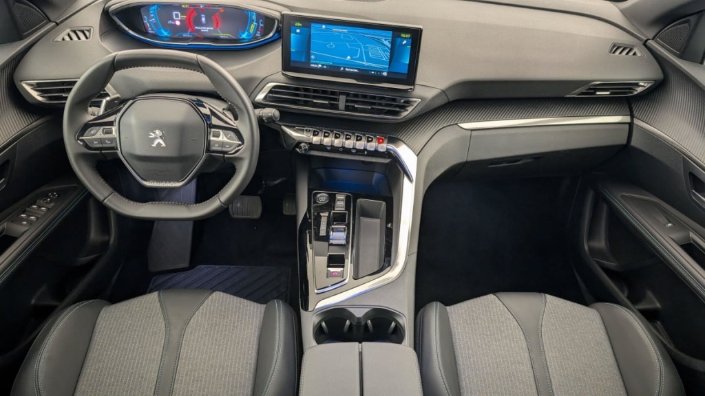 PEUGEOT 3008 Hybrid 180 e-EAT8 Allure Pack - ref: 1-351570 - Photo 13